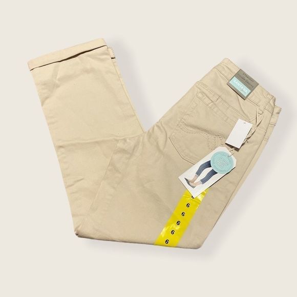 Santana Tummy Control Straight Leg Cropped Jeans 6 - Picture 1 of 9